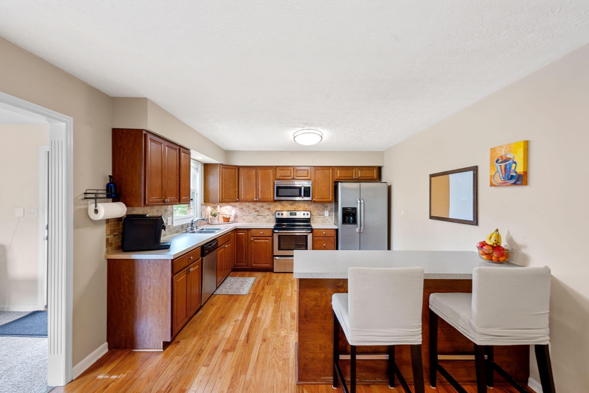 441 Cromwell Way Lexington, KY 40503 - Photo 10 of 42 25_F2000230
