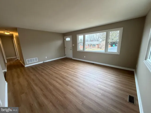 $295,000 | 1528 Lakeshore Drive, Chambersburg, PA 17202