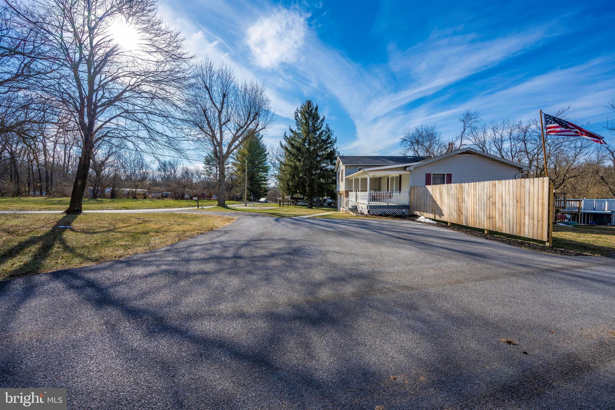 8020 Avis Mill Road Williamsport, MD 21795 - Photo 8 of 81 Gallery Image 8