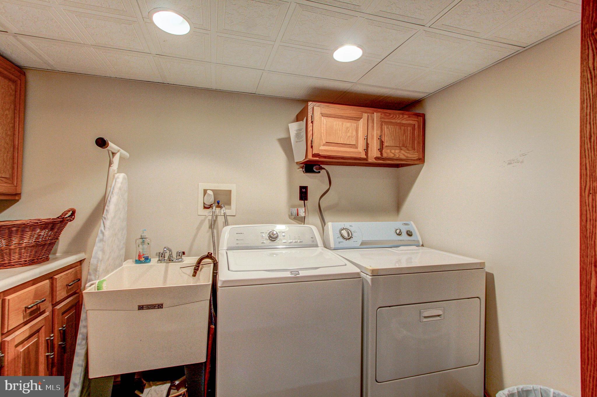 3580 Post Road Huntingdon Valley, PA 19006 - Photo 37 of 47 Laundry Area