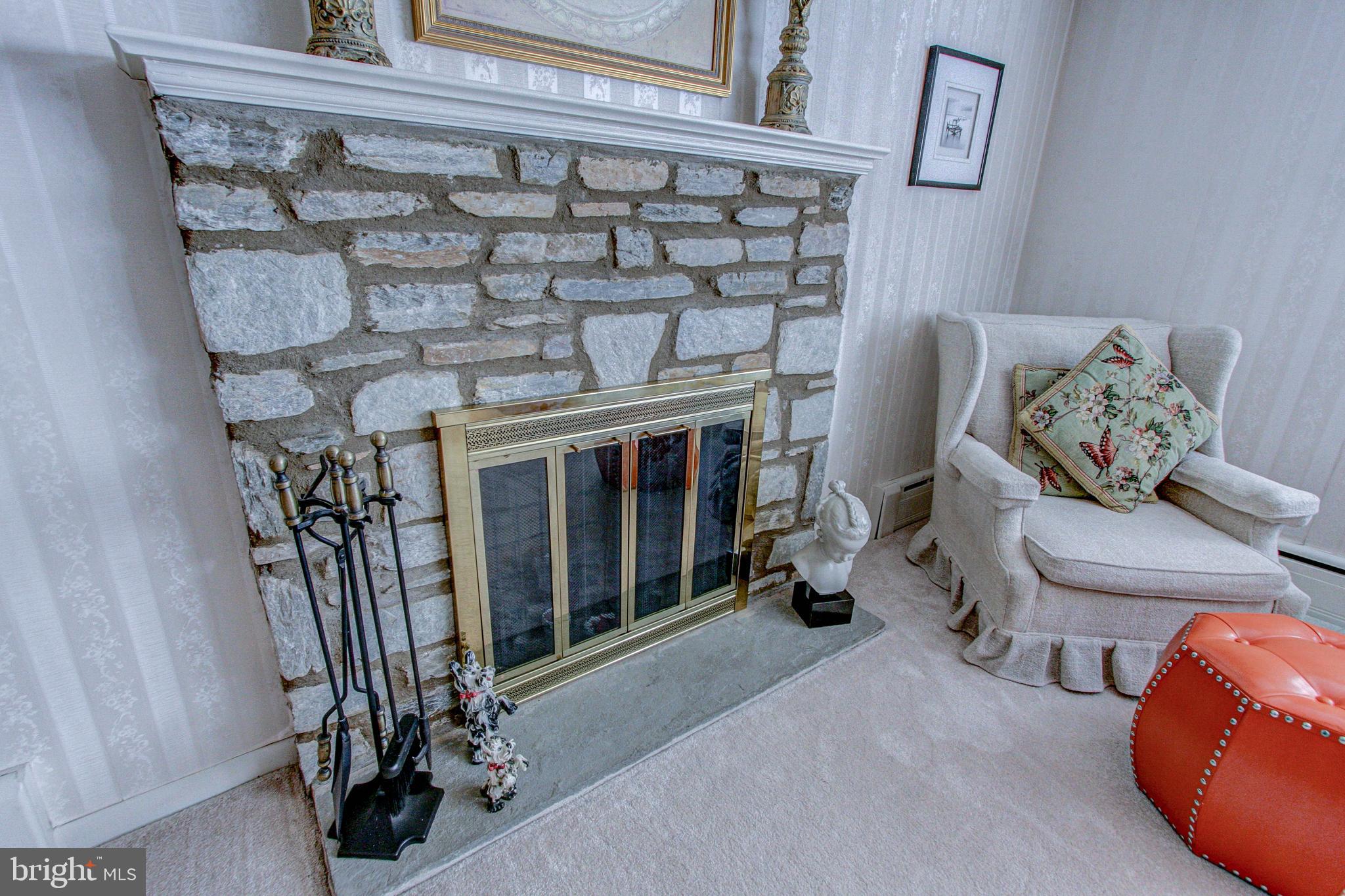 3580 Post Road Huntingdon Valley, PA 19006 - Photo 9 of 47 Wood Burning Fireplace