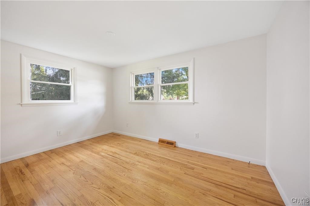 7661 Totman Road Cicero, NY 13212 - Photo 21 of 34 Bedroom 3