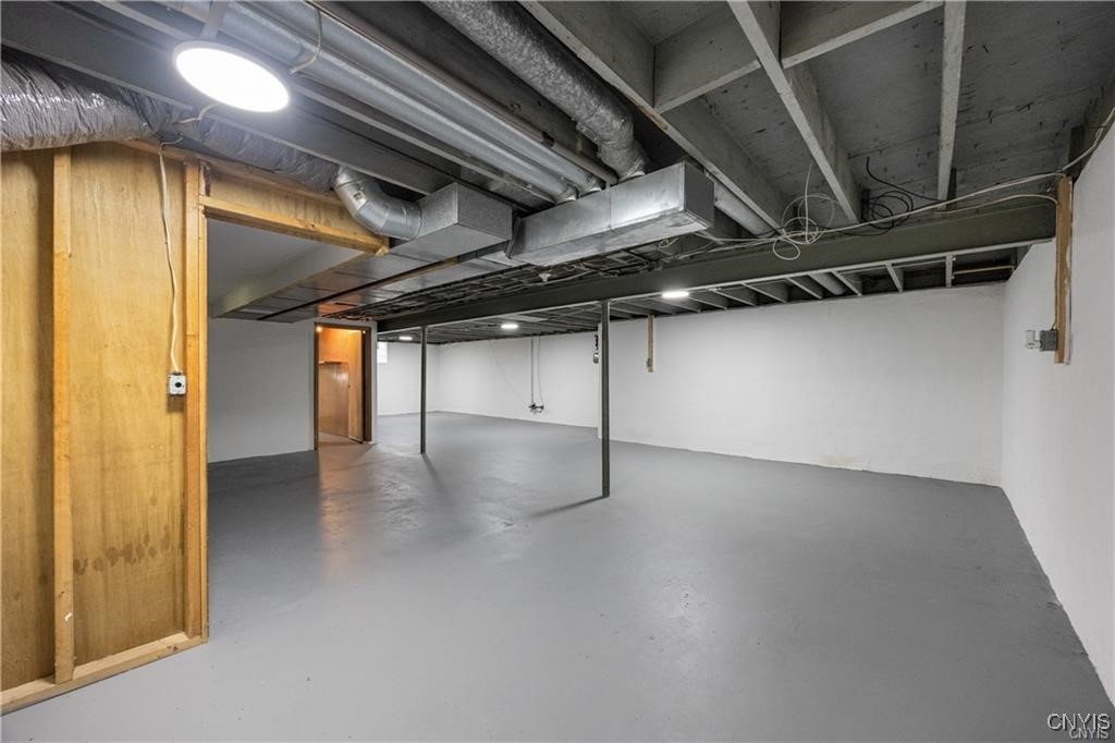 7661 Totman Road Cicero, NY 13212 - Photo 26 of 34 Full basement