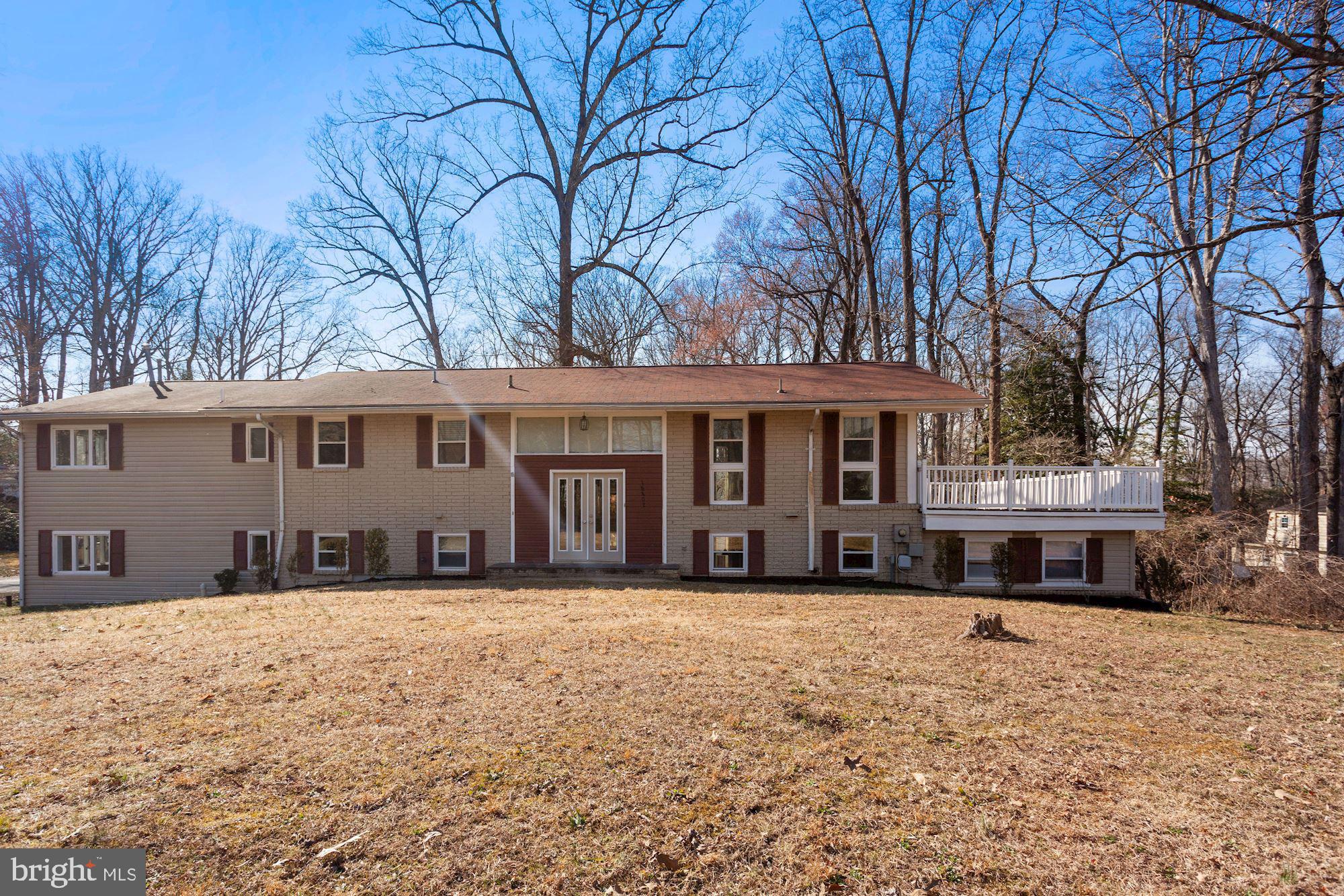 18402 Cedar Drive Triangle, VA 22172 - Photo 2 of 56