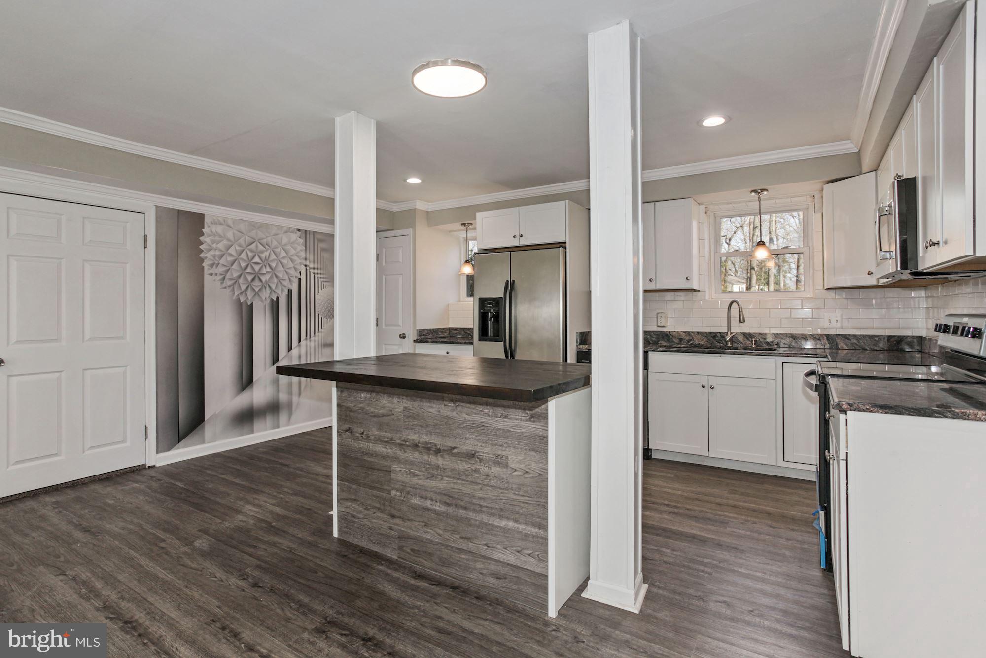 18402 Cedar Drive Triangle, VA 22172 - Photo 11 of 56