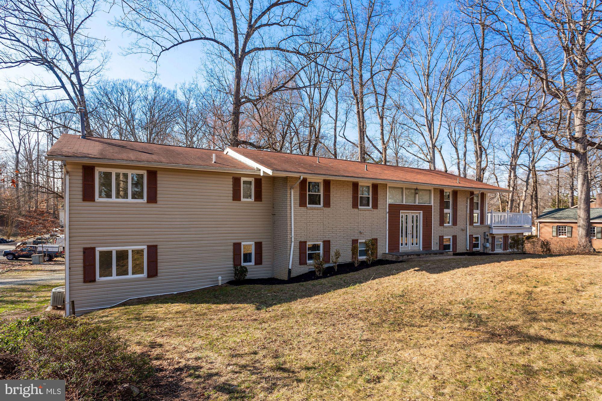 18402 Cedar Drive Triangle, VA 22172 - Photo 4 of 56