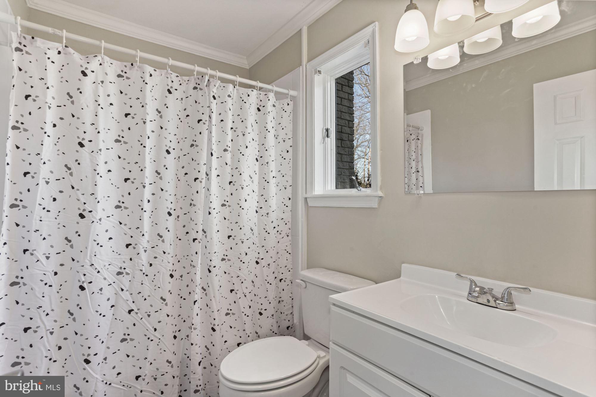 18402 Cedar Drive Triangle, VA 22172 - Photo 44 of 56