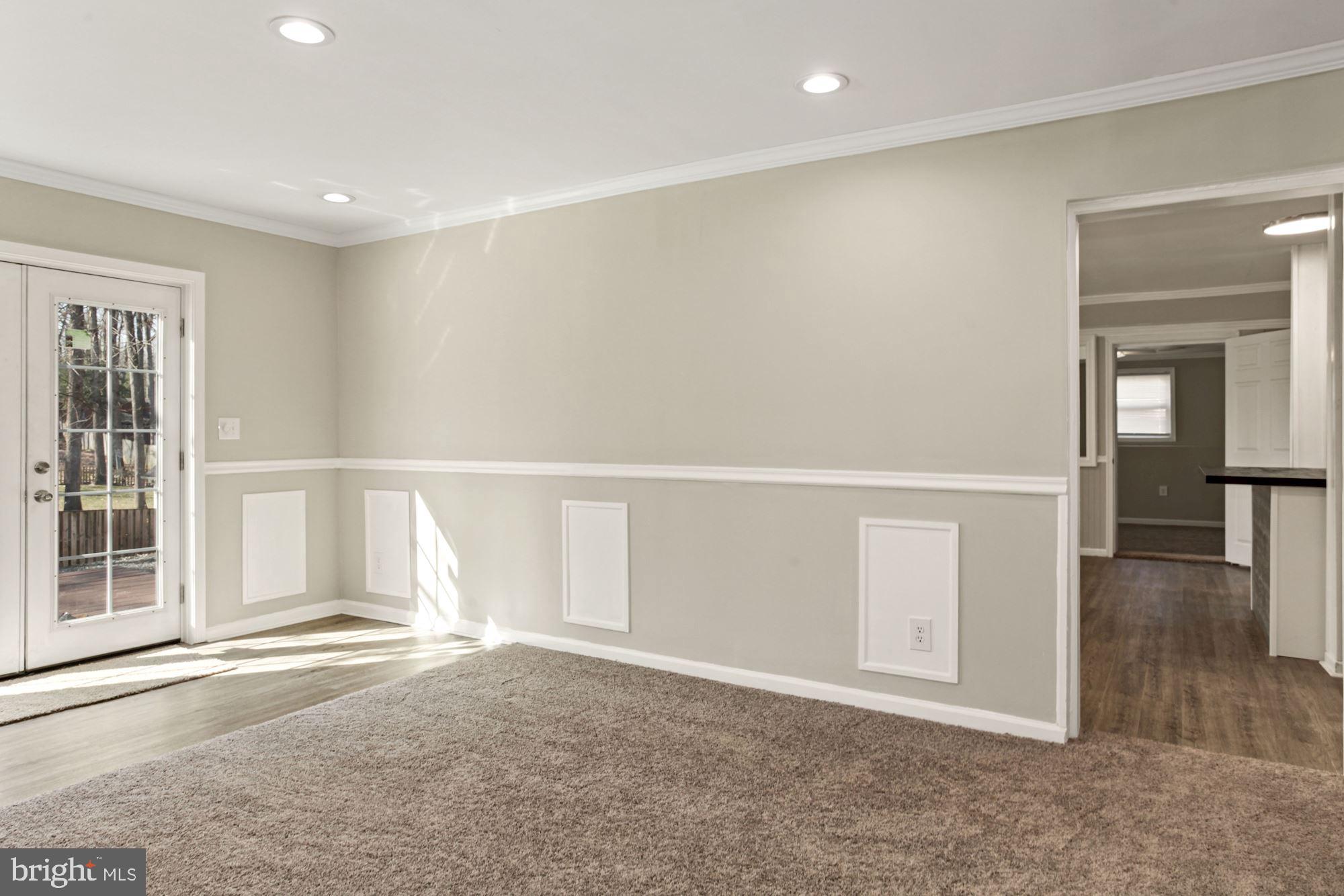 18402 Cedar Drive Triangle, VA 22172 - Photo 8 of 56