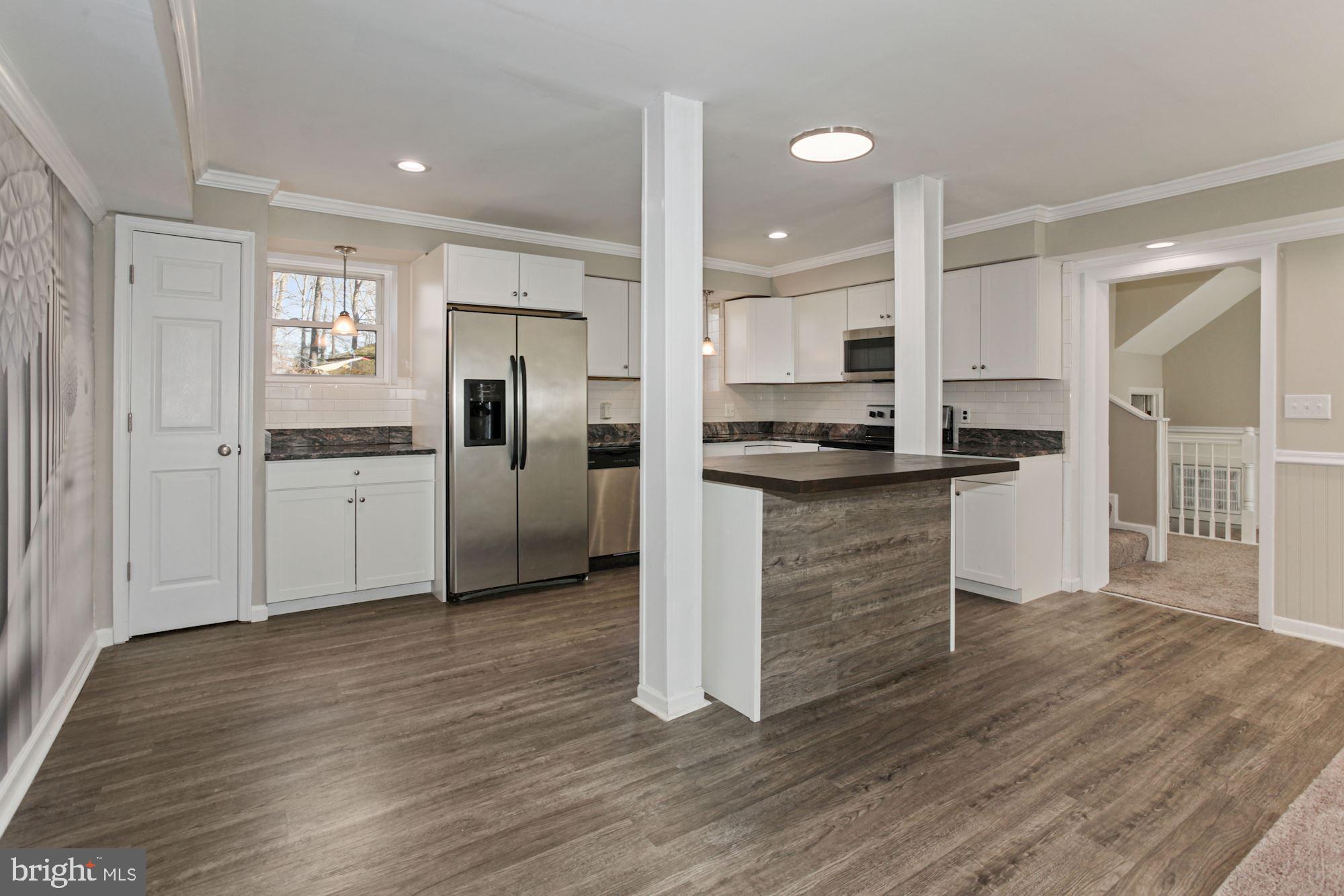 18402 Cedar Drive Triangle, VA 22172 - Photo 9 of 56