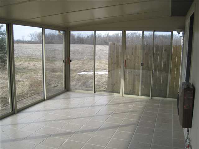 9025 Cochran Road Williamsport, OH 43164 - Photo 7 of 7 Gallery Image 7