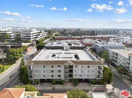 $775,000 | 2308 Schader Drive, Unit 308, Santa Monica, CA 90404