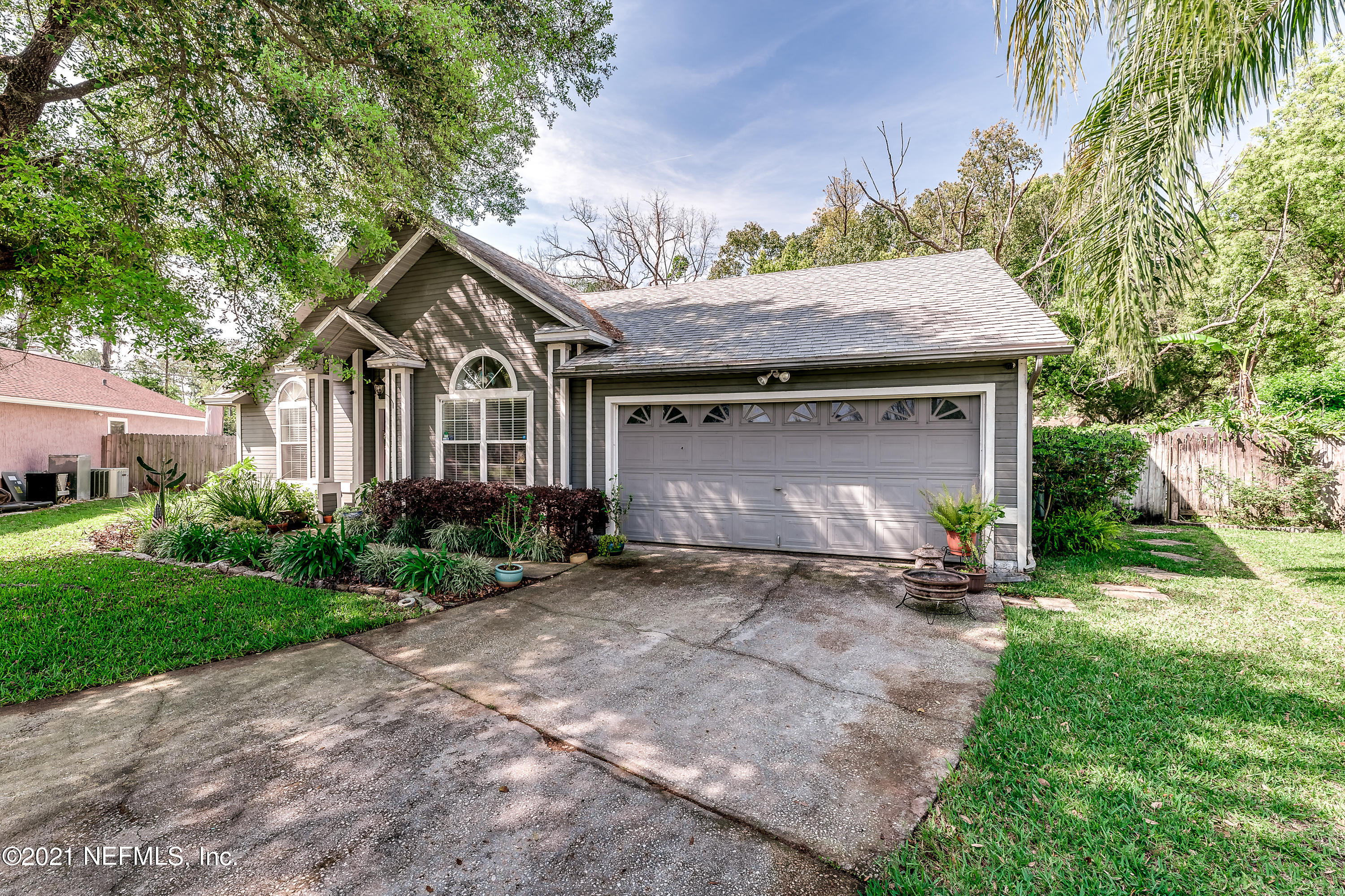 4628 Ridge Point Court Jacksonville, FL 32257 - Photo 3 of 28 4628 Ridge Point Ct (3 of 31)