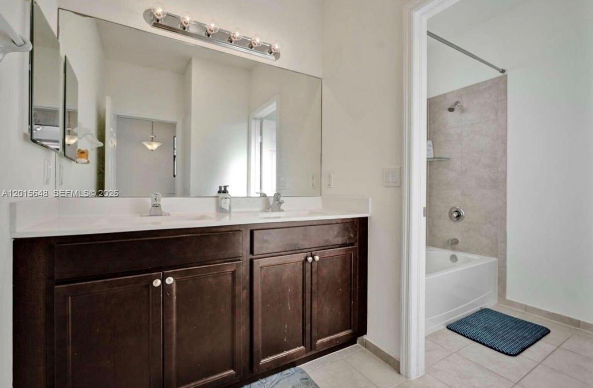 3460 West 103rd Terrace Hialeah, FL 33018 - Photo 21 of 46