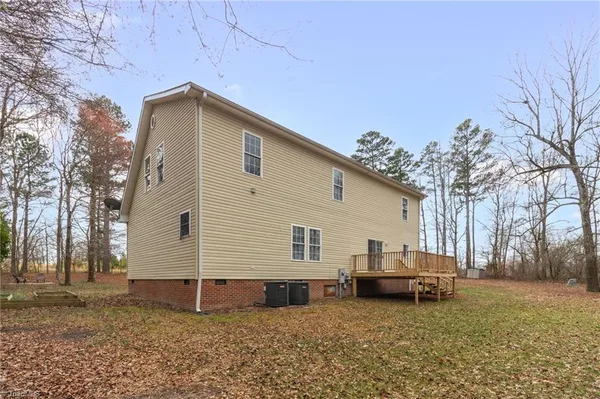 $400,000 | 7039 Old 421 Road, Julian, NC 27283