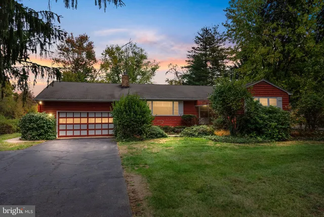 $495,000 | 128 Lawrenceville - Pennington Road, Lawrence Township, NJ 08648