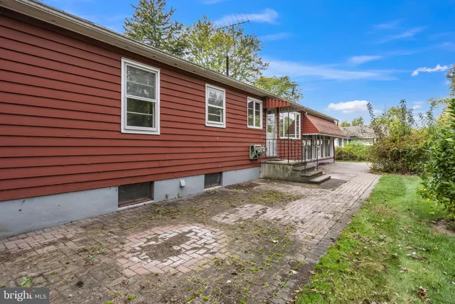 $495,000 | 128 Lawrenceville - Pennington Road, Lawrence Township, NJ 08648