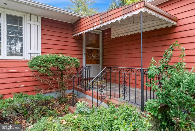 $495,000 | 128 Lawrenceville - Pennington Road, Lawrence Township, NJ 08648