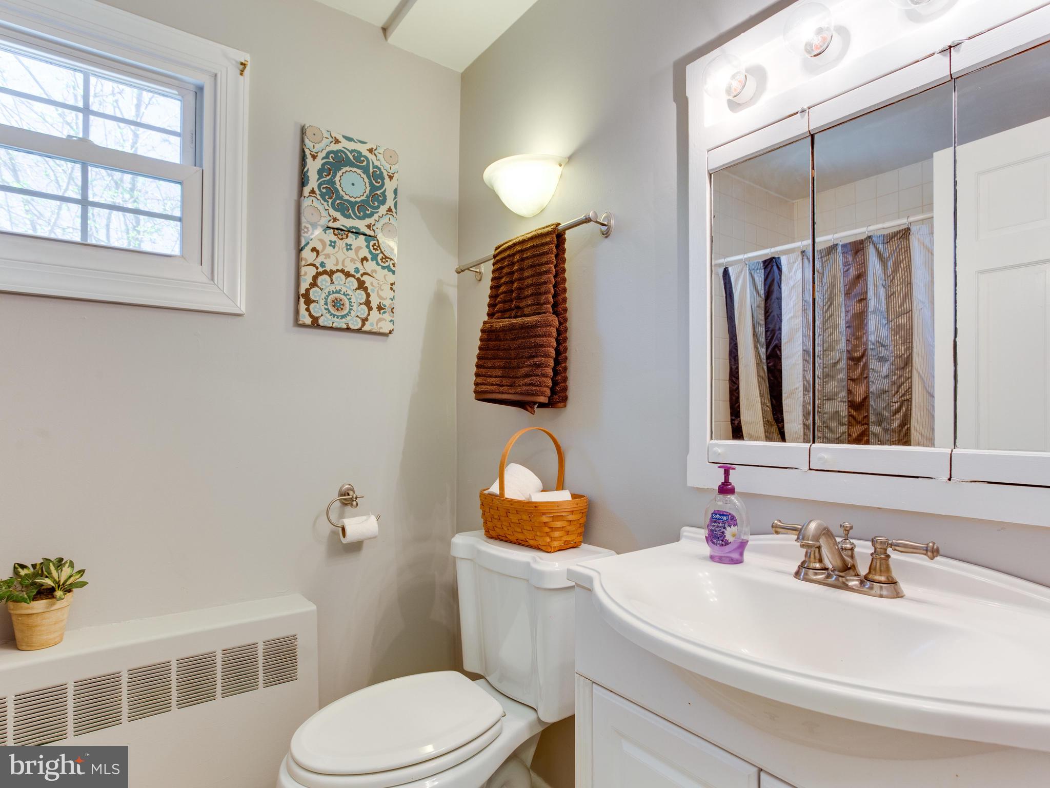 8449 Garland Road Pasadena, MD 21122 - Photo 22 of 28 Gallery Image 22