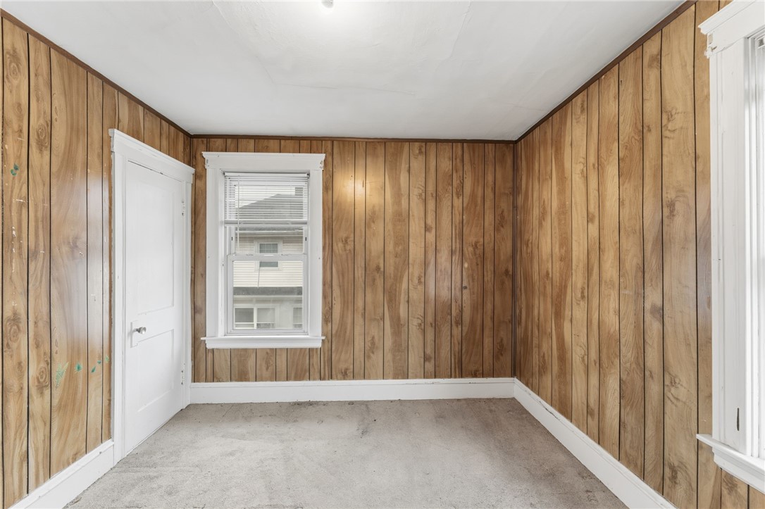 5 Branch Avenue North Smithfield, RI 02896 - Photo 13 of 17