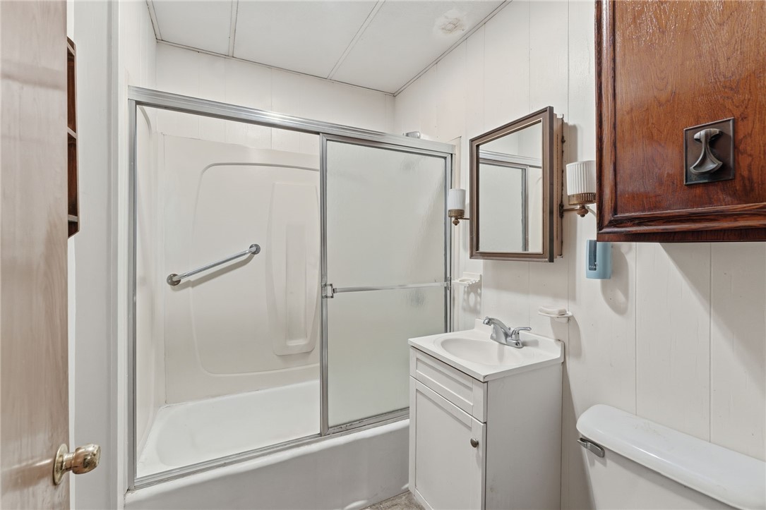 5 Branch Avenue North Smithfield, RI 02896 - Photo 5 of 17