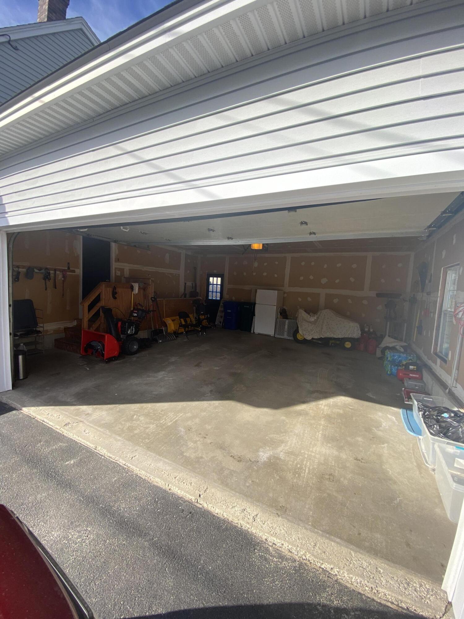 31 Woods Road Westbrook, ME 04092 - Photo 33 of 40 Garage