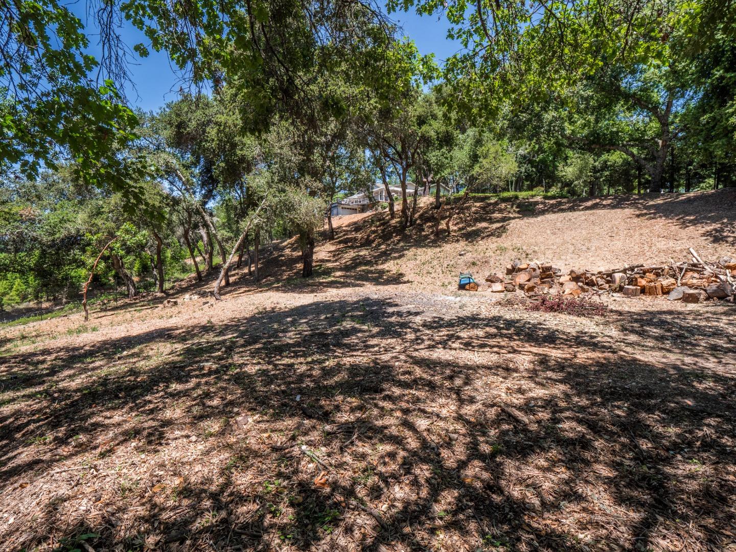 23900 Summit Road Los Gatos, CA 95033 - Photo 48 of 72 Gallery Image 48