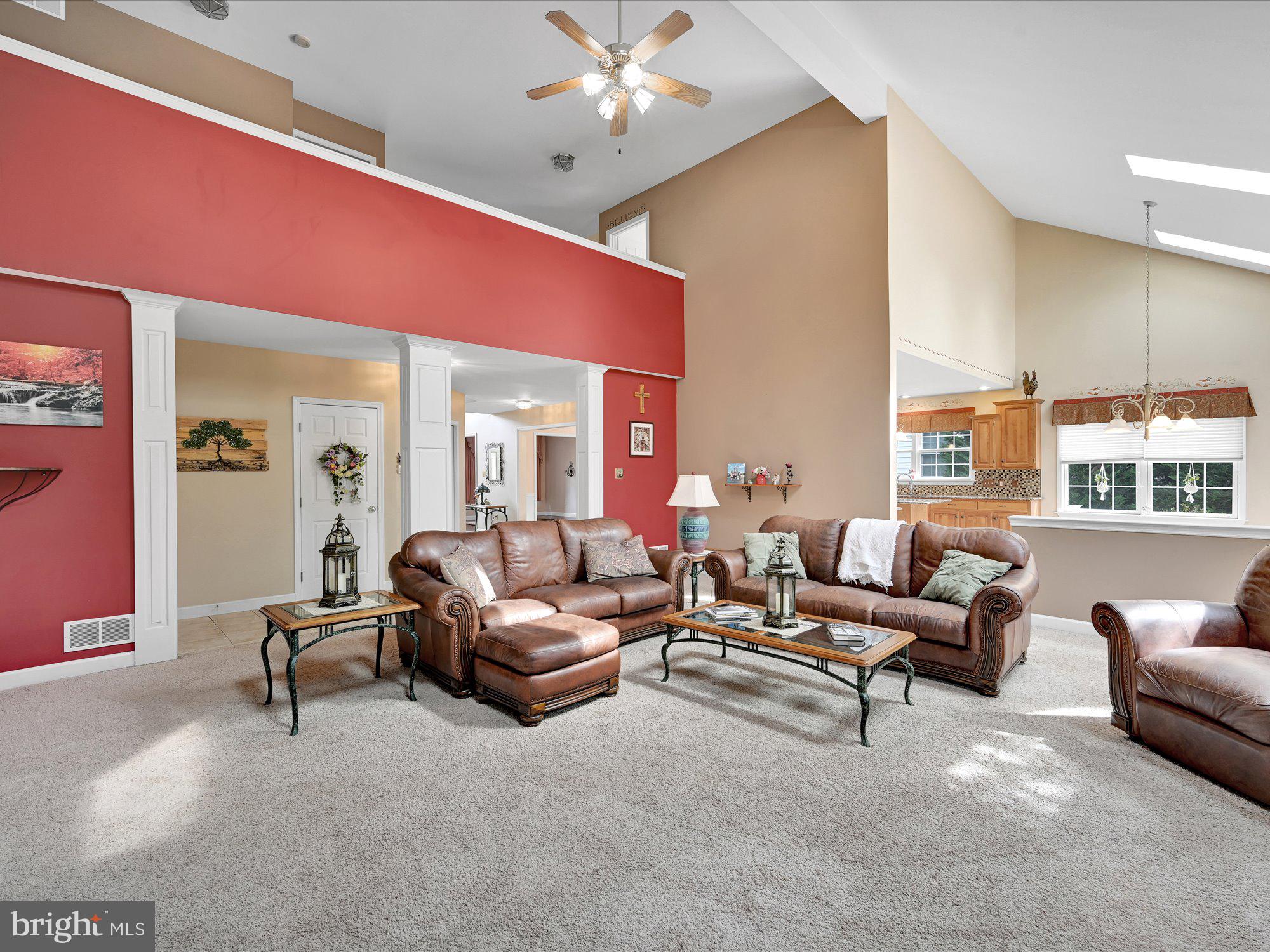 217 Atlantic Avenue Sinking Spring, PA 19608 - Photo 20 of 40 Family Room V2