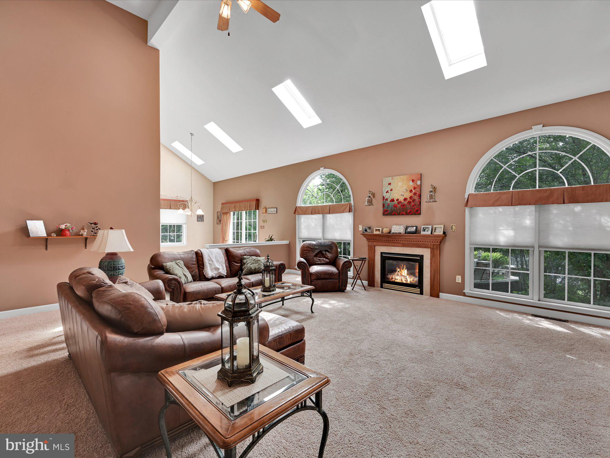 217 Atlantic Avenue Sinking Spring, PA 19608 - Photo 21 of 40 Family Room V3