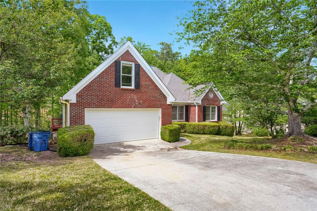 2128 Cluster Lane Grayson, GA 30017 - Photo 3 of 44