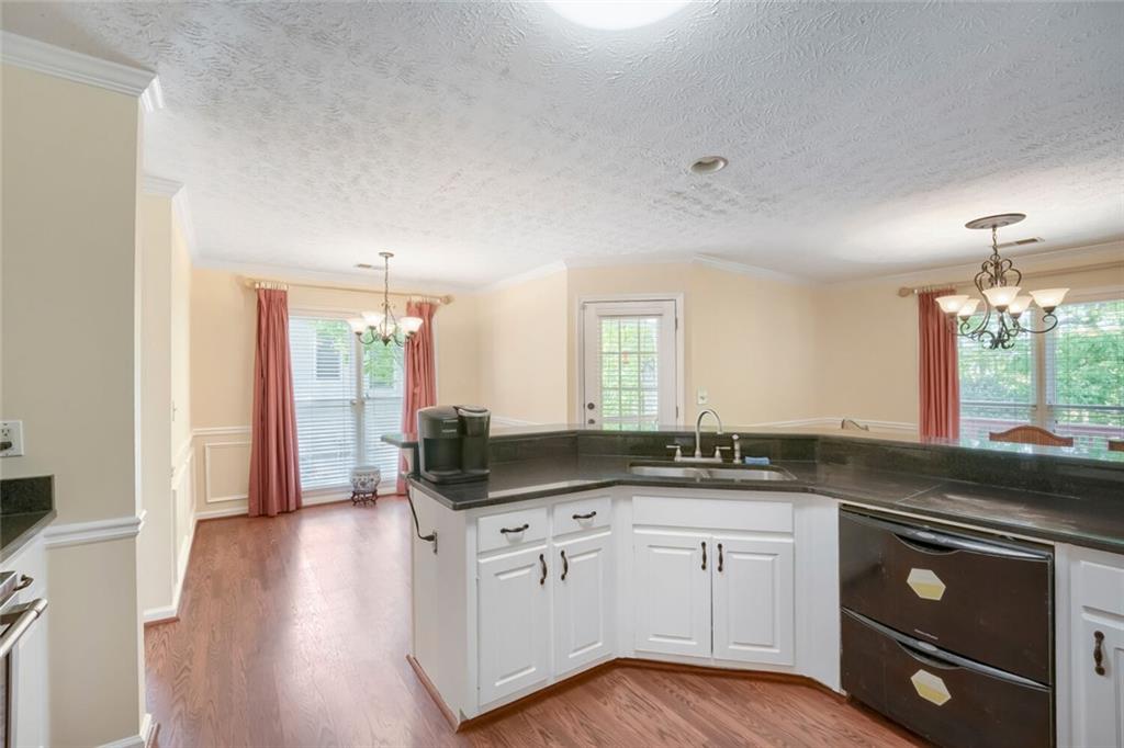 2128 Cluster Lane Grayson, GA 30017 - Photo 6 of 44