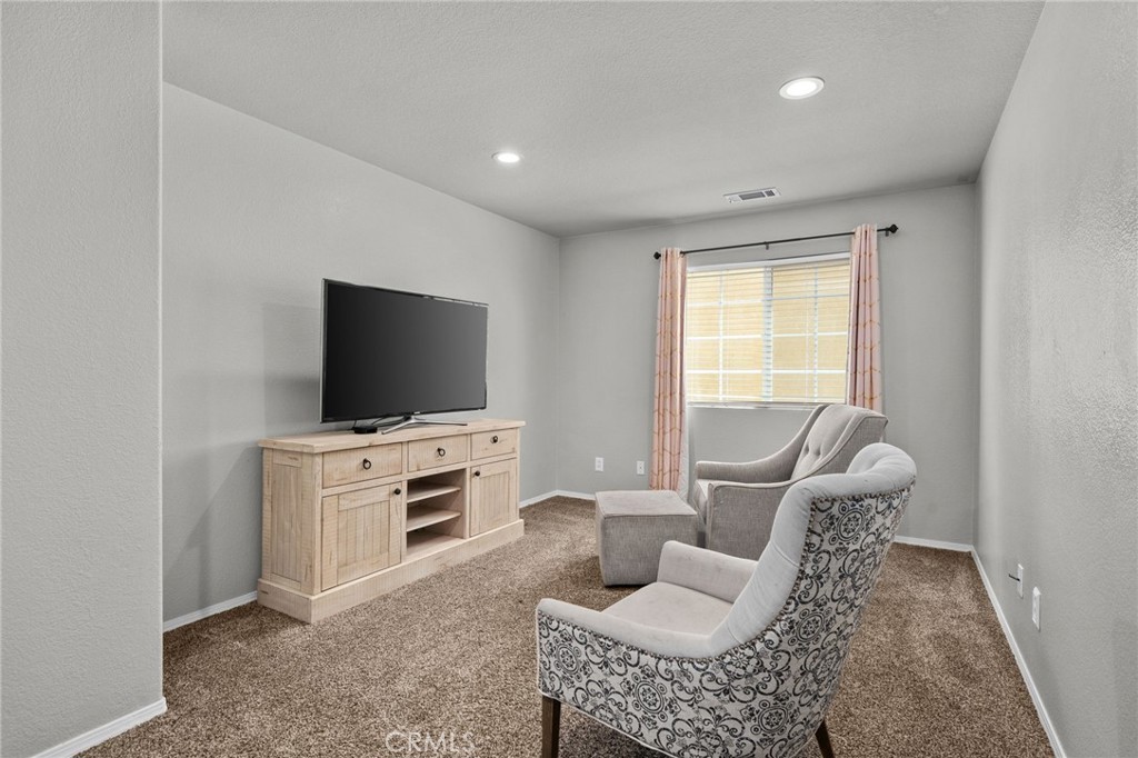 33934 Lily Road Yucaipa, CA 92399 - Photo 21 of 47 Upstairs Loft