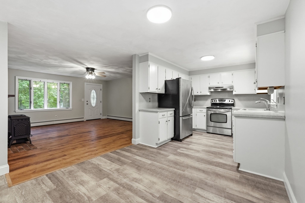 226 Plumtree Road Sunderland, MA 01375 - Photo 14 of 42