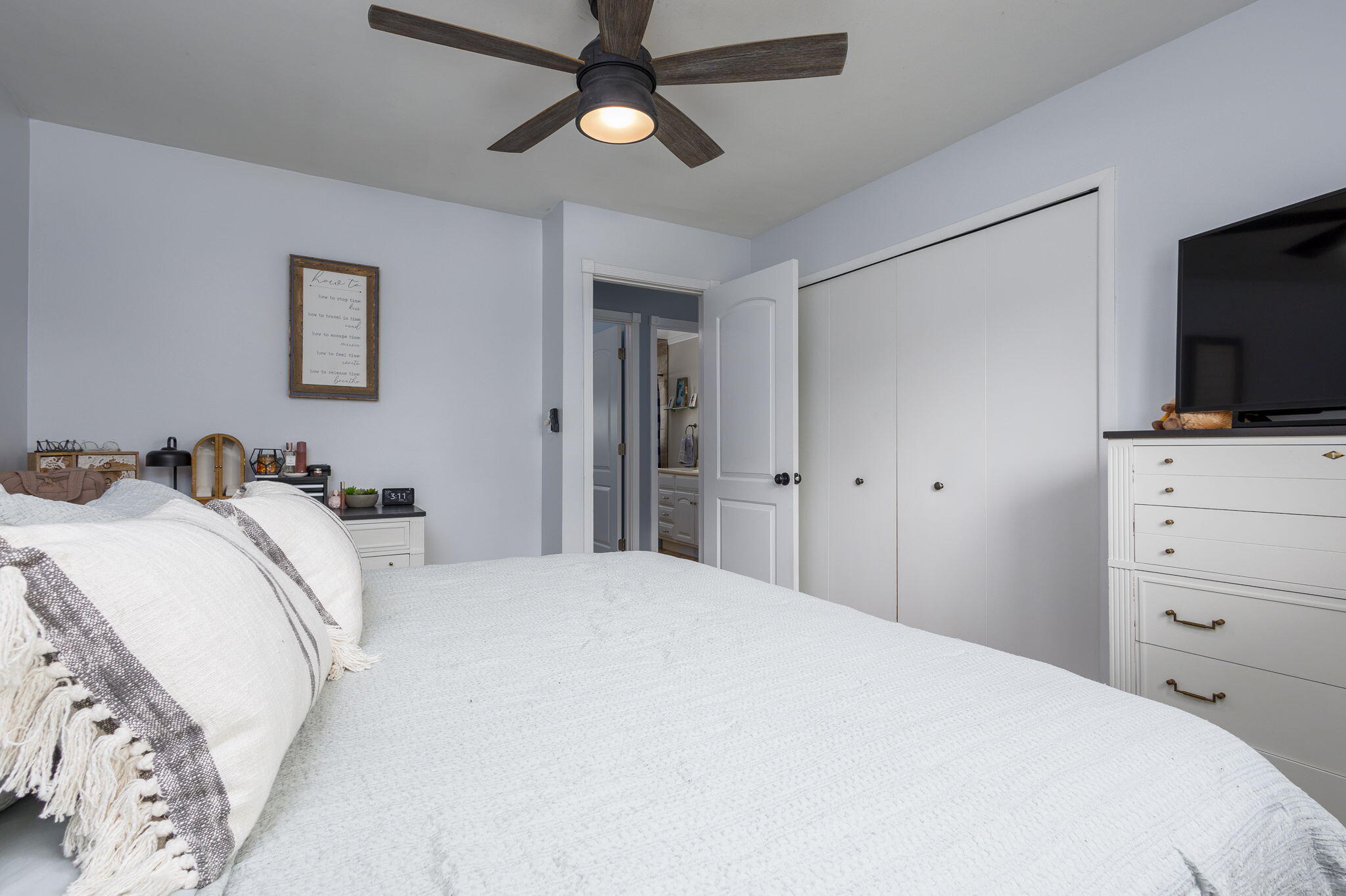 2458 Milverton Road Troy, MI 48083 - Photo 17 of 30 bedroom