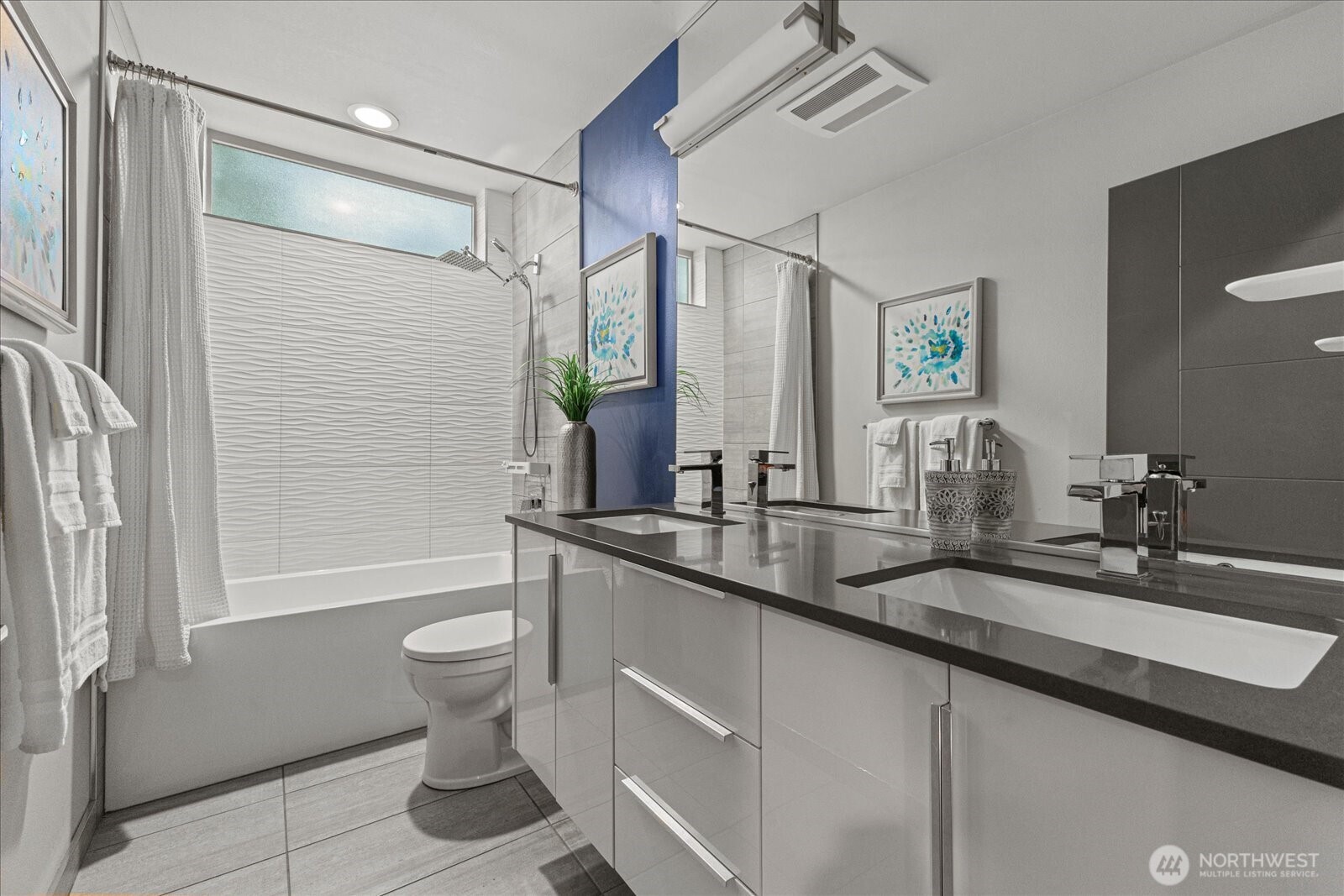 4300 Southwest Mills Street Seattle, WA 98136 - Photo 18 of 30