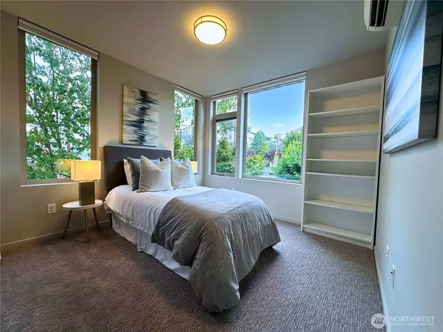 $725,000 | 4300 Southwest Mills Street, Seattle, WA 98136