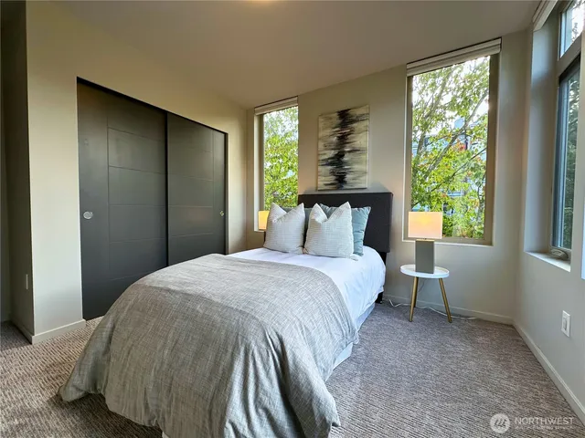 $725,000 | 4300 Southwest Mills Street, Seattle, WA 98136