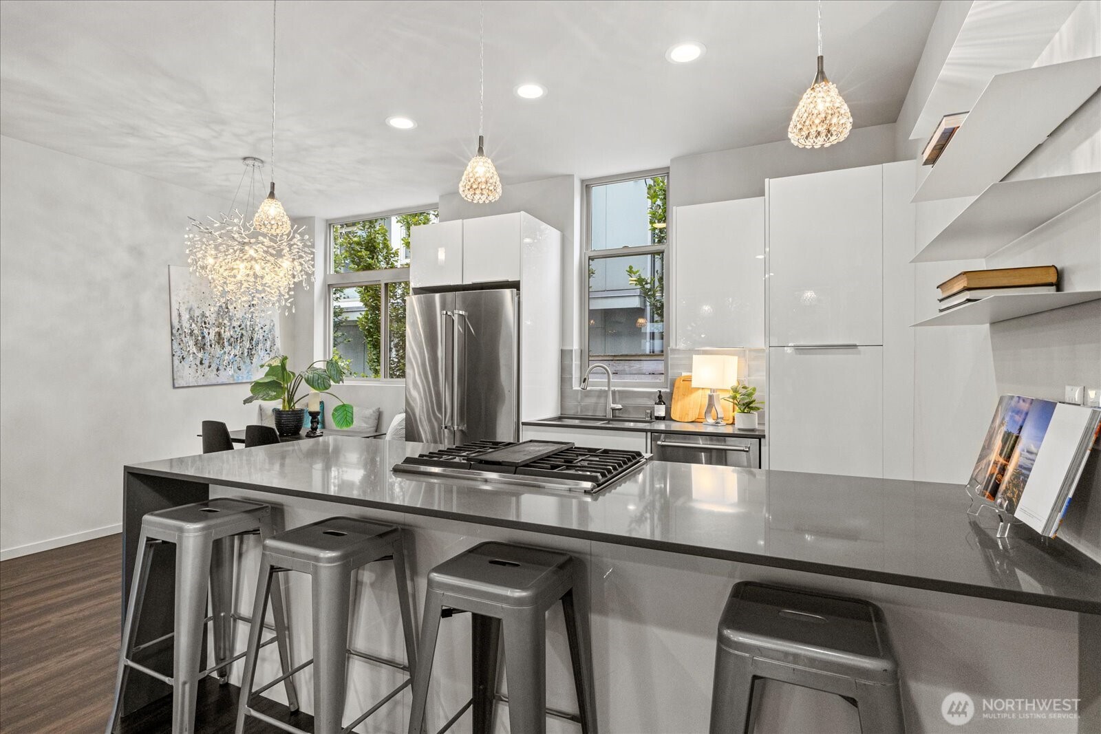 4300 Southwest Mills Street Seattle, WA 98136 - Photo 7 of 30