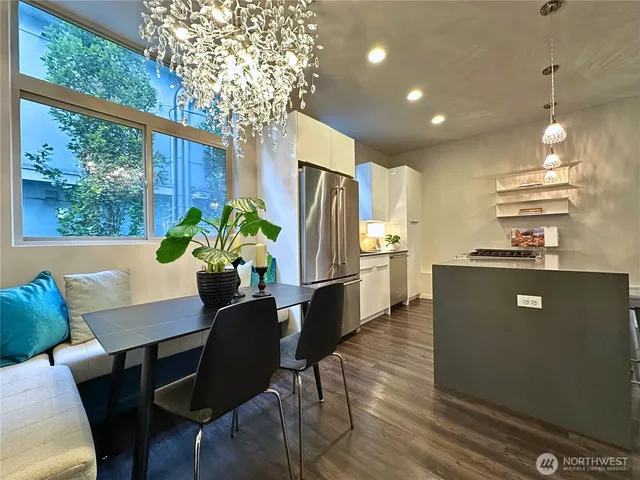 $725,000 | 4300 Southwest Mills Street, Seattle, WA 98136