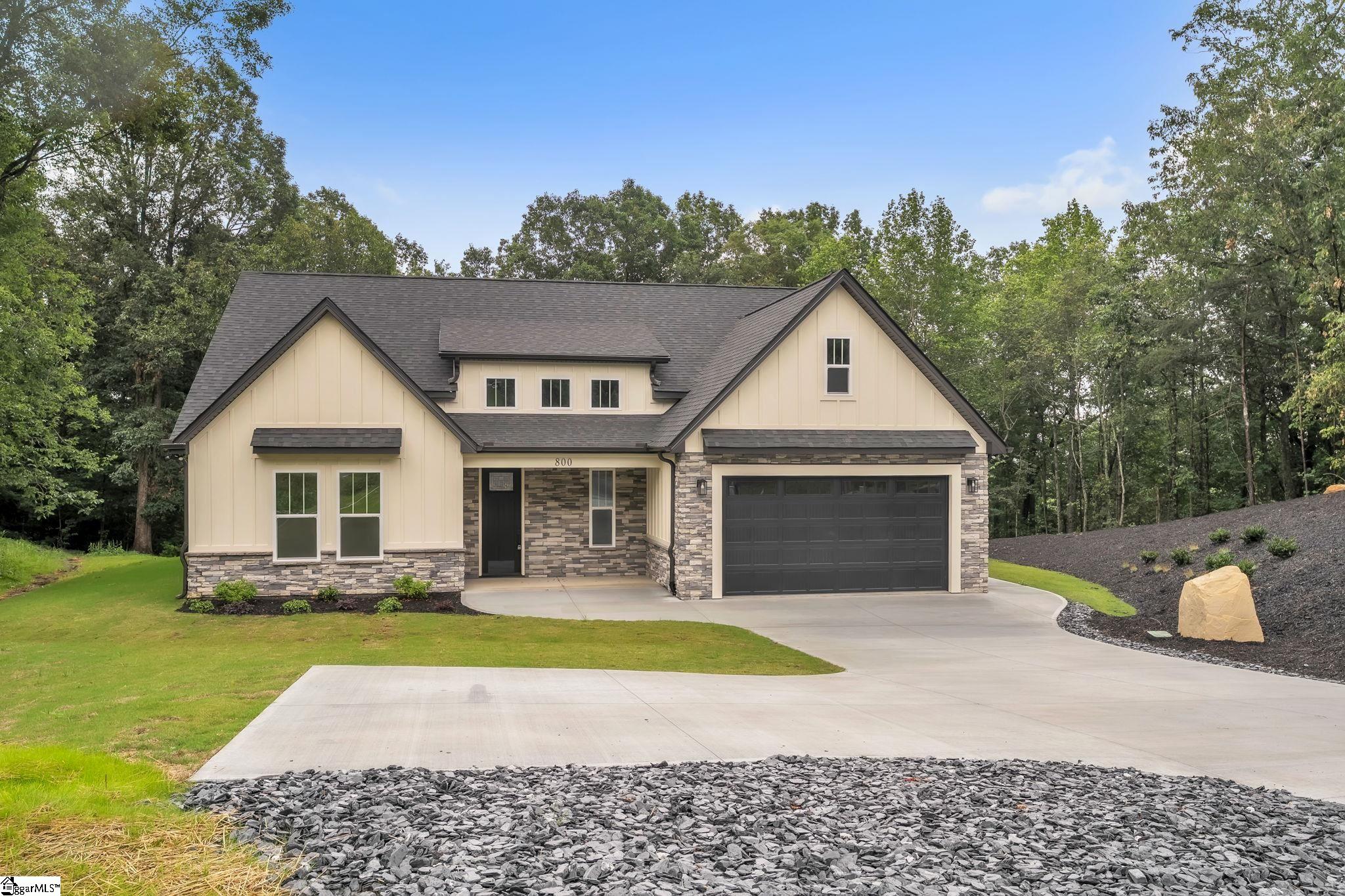 800 Glassy Road Landrum, SC 29356 - Photo 2 of 32