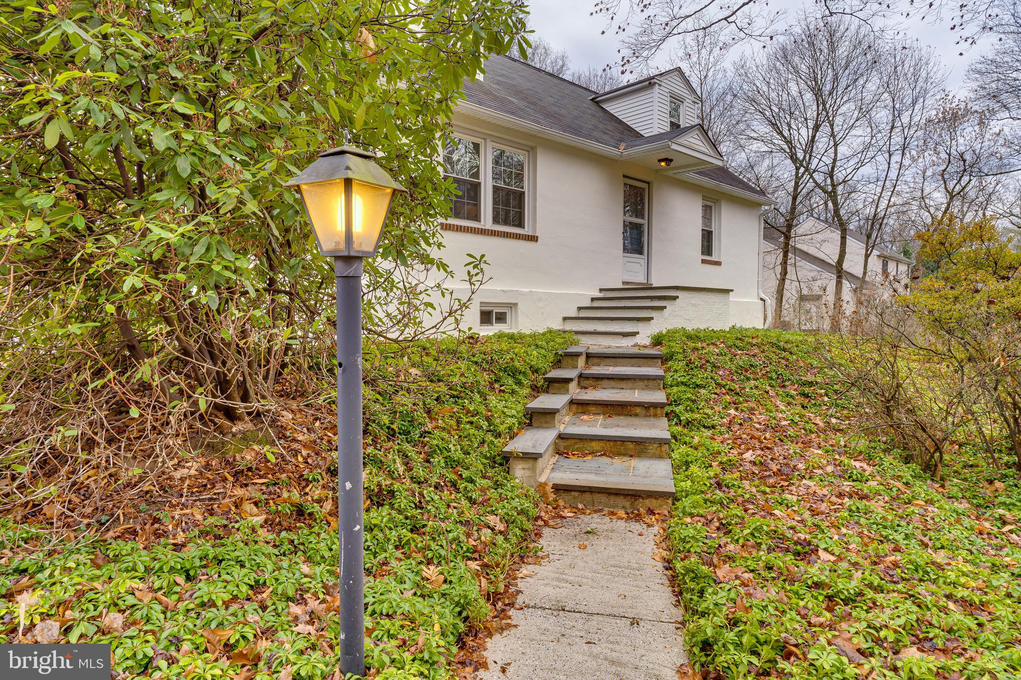 342 North Fairfield Road Devon, PA 19333 - Photo 2 of 32