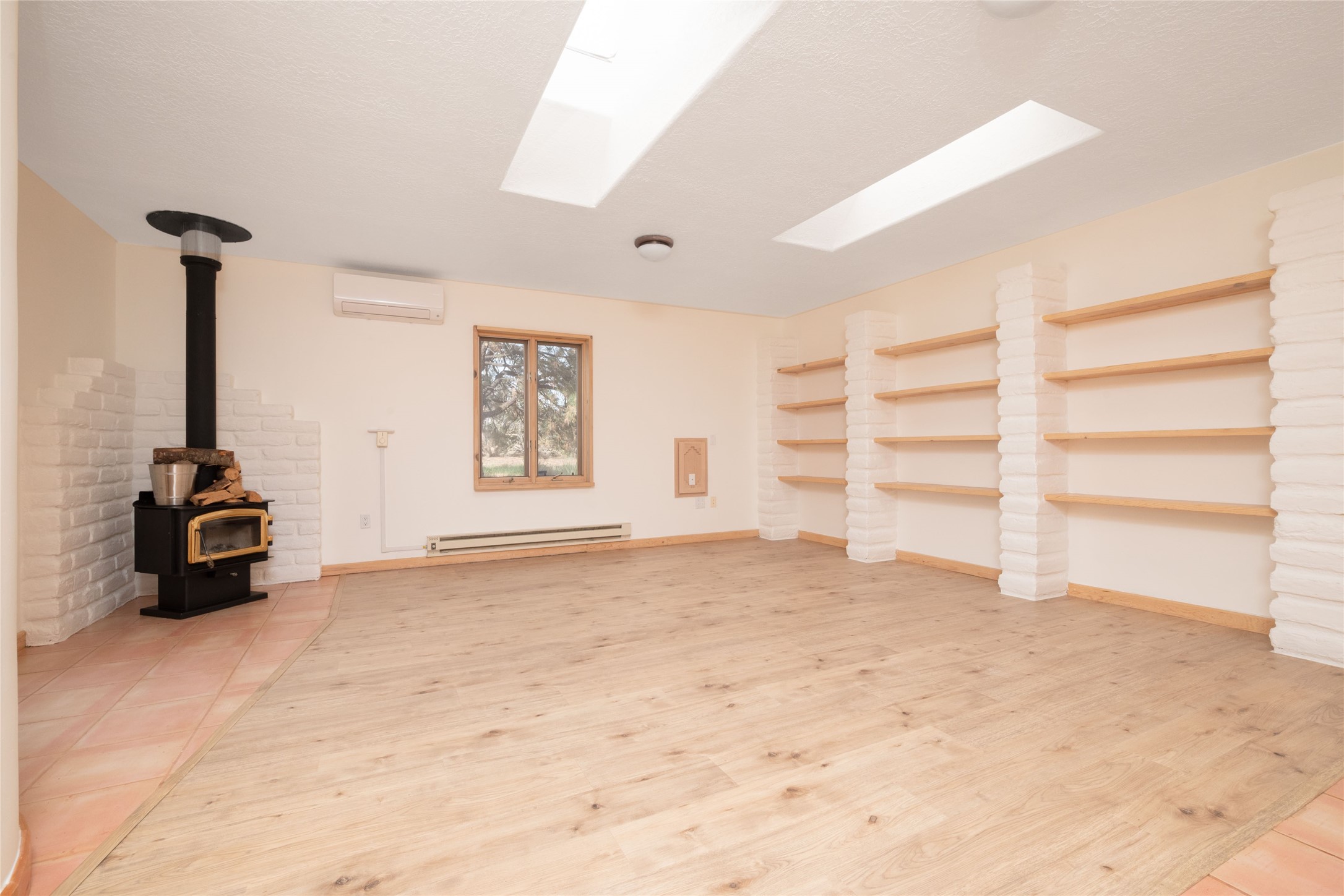 33 Herrada Road Santa Fe, NM 87508 - Photo 6 of 30 Gallery Image 6