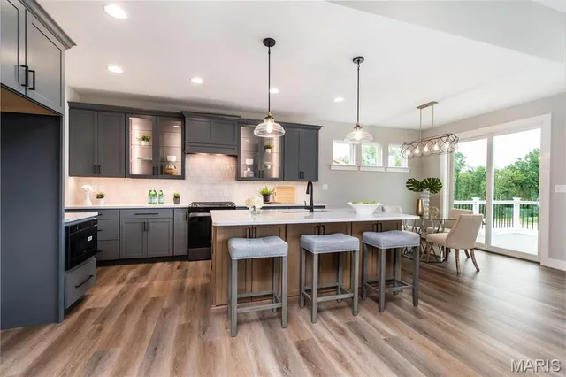 $473,900 | 1 Tbb Waverly @ Ryehill Manor Street, St. Peters, MO 63376