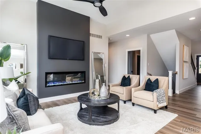 $473,900 | 1 Tbb Waverly @ Ryehill Manor Street, St. Peters, MO 63376