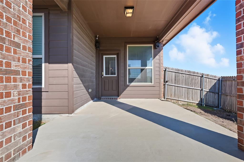 11301 Golden Ridge Lane Haslet, TX 76052 - Photo 29 of 35 a view of balcony