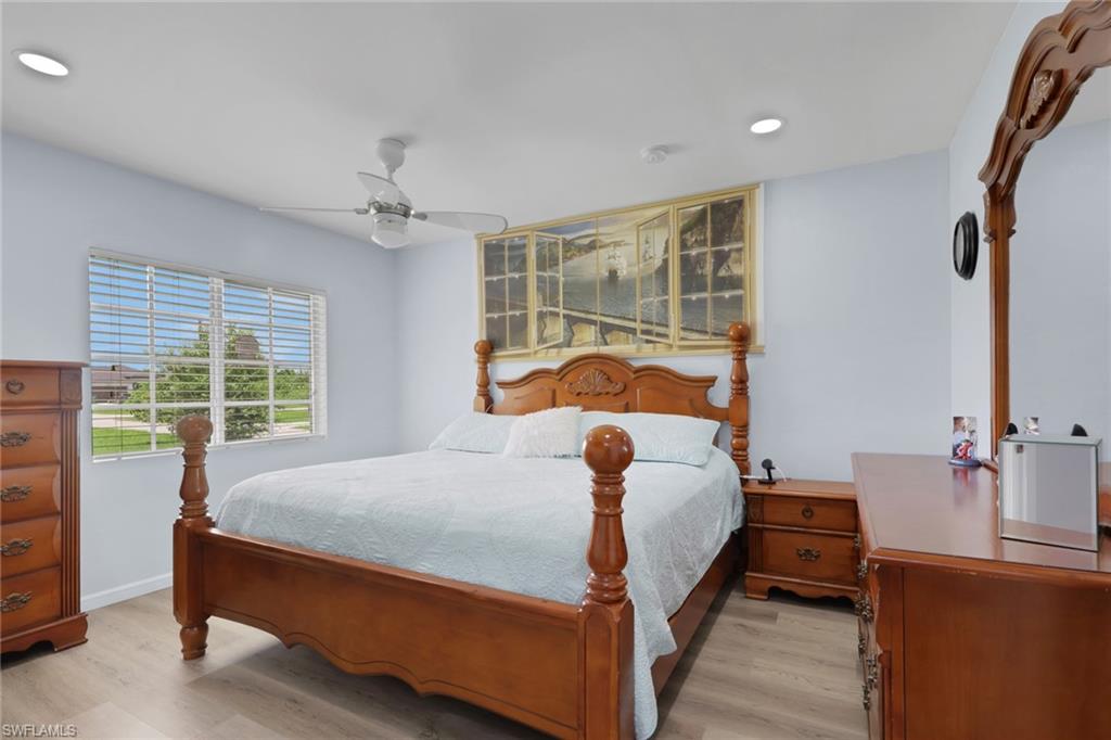 4075 24th Avenue Northeast Naples, FL 34120 - Photo 8 of 21 Master bedroom