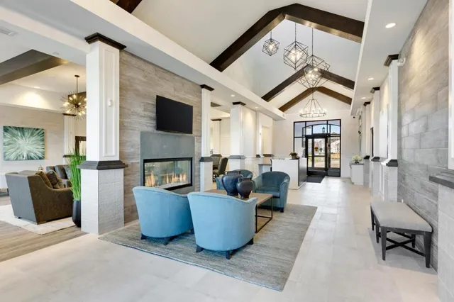 $549,990 | 19671 Hunters Ridge, Rogers, MN 55374