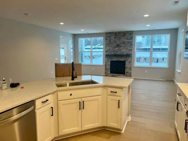 $549,990 | 19671 Hunters Ridge, Rogers, MN 55374