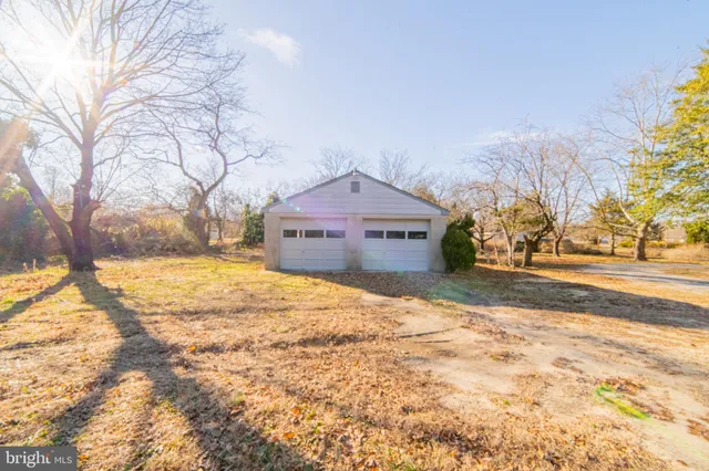 $2,450 | 2023 Newcombtown Road, Millville, NJ 08332