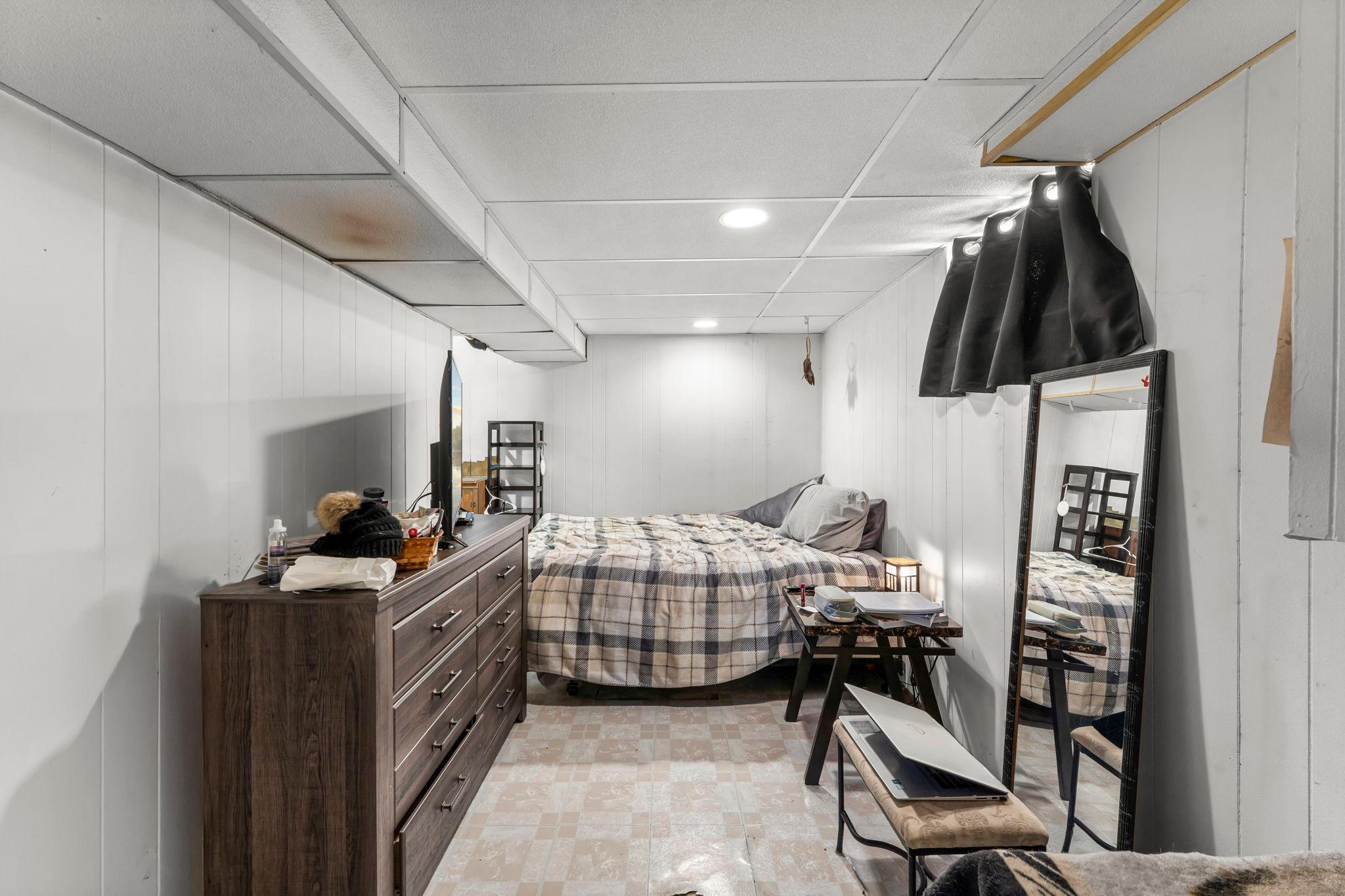 882 Lund Avenue Northeast Spring Lake Park, MN 55432 - Photo 15 of 25