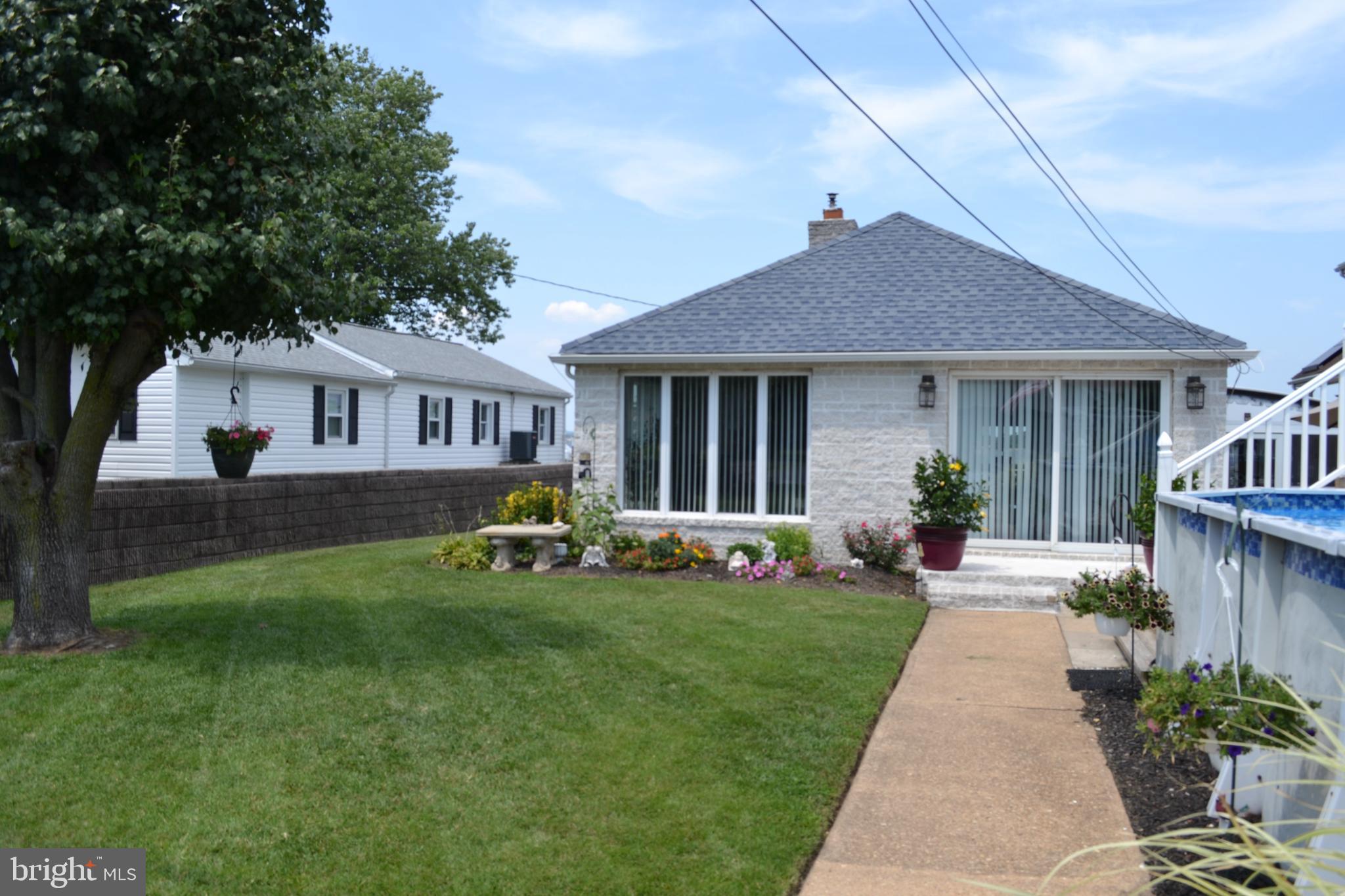8348 Bletzer Road Baltimore, MD 21222 - Photo 3 of 33 Gallery Image 3